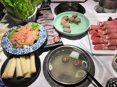 -泓炙颐凤鲜海鲜火锅料理(桐乡店)