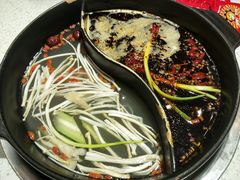 -钢管厂歆瑞源油卤串串香(春熙路太古里店)
