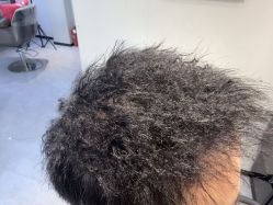 -吉艺心专业美发造型