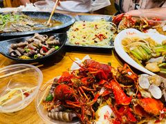 -老东镇啤酒屋海鲜加工·蒸汽海鲜·海鲜烧烤(台东店)