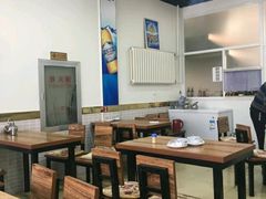 大堂-老城墙炖吊豆饭