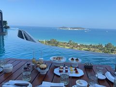 -瑰丽酒店·海吧·天际下午茶·现场DJ·天台酒吧