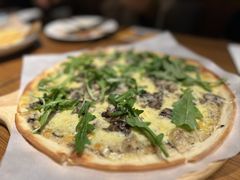 -MARU玛露音乐餐厅(大学路店)