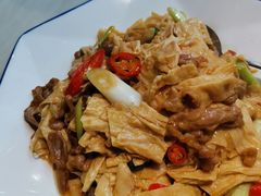 -客沁缘·正宗赣南客家菜(红谷滩碟子湖大道店)