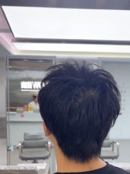 -首脑美发沙龙