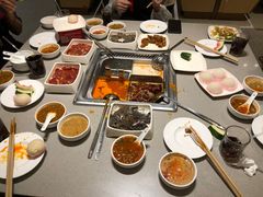 -海底捞火锅(高新万达店)