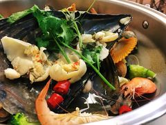 皇后无水火锅-派派茶客(金杏花园店)