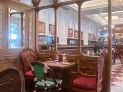 -秘密旅行Bonjour(黑金冠 江南西店)