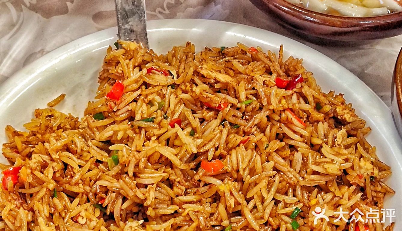  四方坪宝藏宵夜大排档🍢烤鱼烤串嘎嘎香