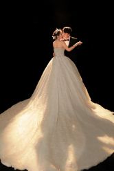 -巴黎春天婚纱摄影(临安店)