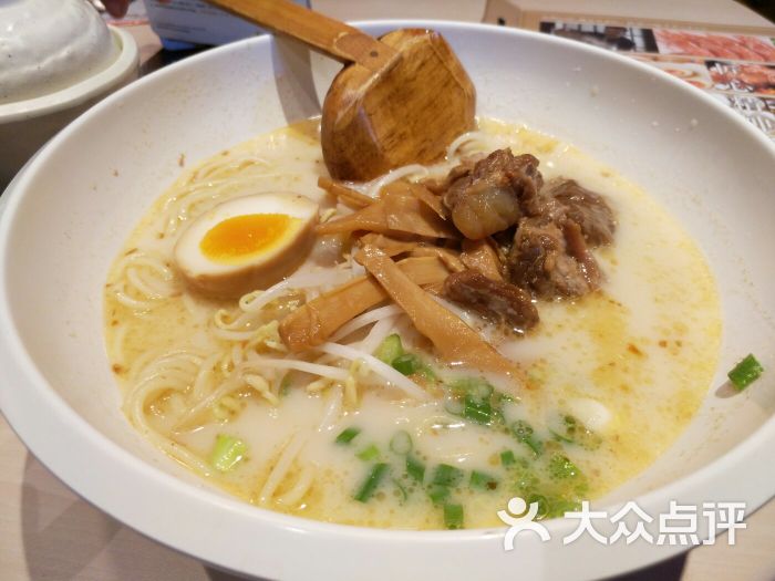 猪软骨拉面