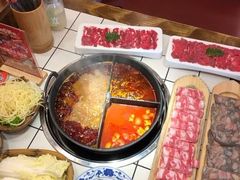 -热火朝天鲜切牛肉火锅(南强街巷店)