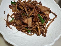 -吴越荣记苏州菜·松鼠桂鱼(月光码头店)