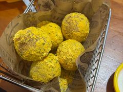 -BHC炸鸡(明洞总店)