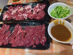 -壮雄牛屠牛肉店(两英店)