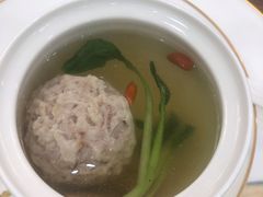扬州狮子头-丁老爷子苏香圆