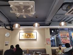 -胡须佬鸡煲四季火锅店(石厦西村直营店)