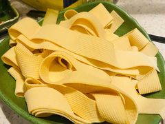 鲜豆皮-润园四季椰子鸡火锅(海上世界店)