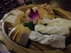 -滇釜火锅·能喝汤的火锅(车公庄店)