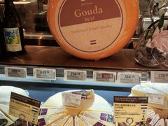 -Olé精品超市(广州太古汇店)