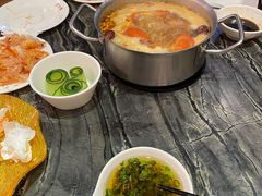 -吉布鲁牛排海鲜自助(温江合生汇店)
