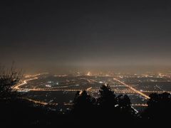 -鬼笑石后山停车场
