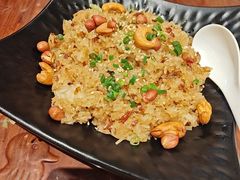 -龙悦湾酒家·八阵鱼生·渔人码头店