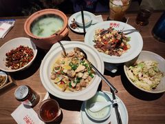 -巡湘记·地道湖南菜(活力城店)