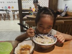 -鑫花溪牛肉米粉(凤凰街创始总店)