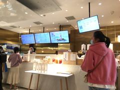 -奈雪的茶(湖滨银泰in77C区PRO店)