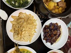 -乐禧母婴全自营月嫂(宝山店)