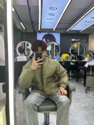 -藤野造型烫发染发