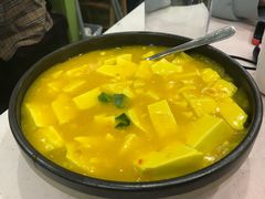 蟹黄豆腐-南波万