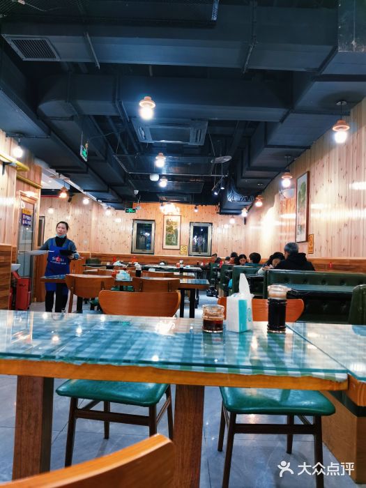 广式烧腊(崇文门店)大堂图片