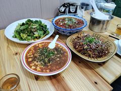 -勇猛子川菜馆(新军路店)