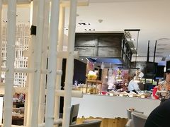 -松咖啡自助餐厅·松北香格里拉