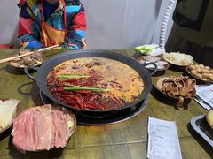 -黄潇洒老火锅(九眼桥宏济巷店)