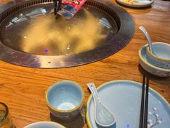 -山河屯铁锅炖·非遗东北菜(南山店)