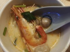 -大头虾越式风味餐厅(光明广场店)