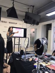 -KISS U 国际美学