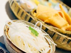 -曼谷靠山街