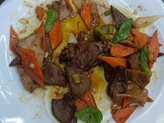 -一口猪海鲜浑锅·东北家常菜