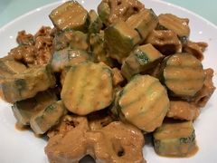 -梅飞酒家(名辉豪庭店)