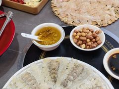 -官塘陈记鱼生·潮汕砂锅粥·牛肉火锅(潮枫路总店)