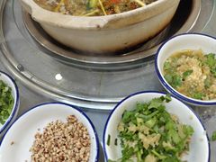 -黑河坝泡姜鸡贡椒鱼(贾旗路店)