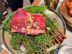 -草家酱蟹炭火烤肉店(珲春南路一店)