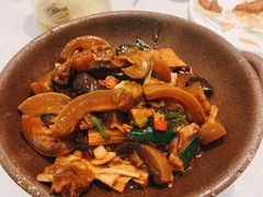 干烧五指山带皮小黄牛-香香海南菜餐厅