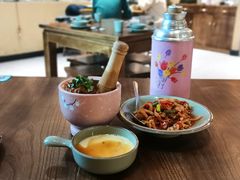 -七步香云南山里菜(昆明老街店)