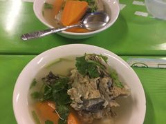 -布尔津河堤夜市