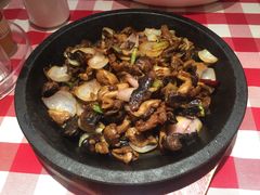 -西贝莜面村(上海百联西郊店)